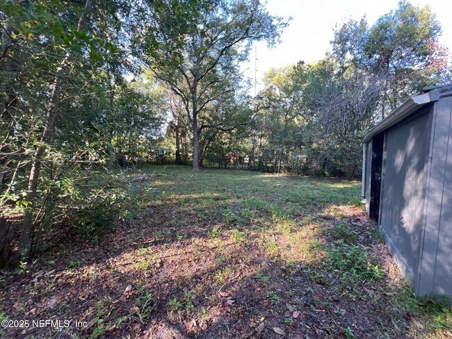 Building Photo - 3070 W 15th St