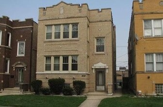 Building Photo - 2827 N Parkside Ave