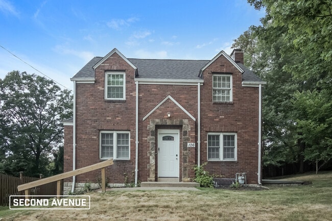 Building Photo - 126 Milliken Ave