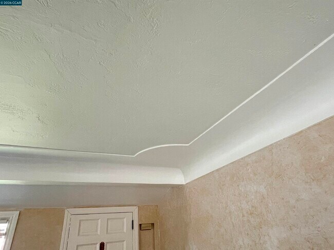 Building Photo - 192 Viewmont Ave