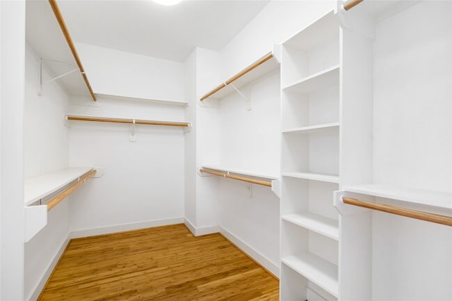 Building Photo - 5012 Cornish St