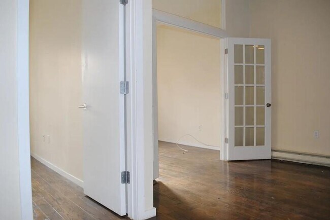 Building Photo - 1 bedroom in BROOKLYN NY 11225