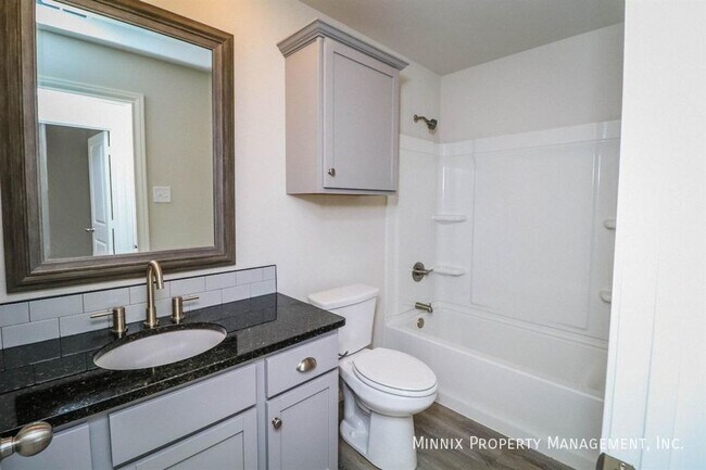 Building Photo - 2525 137th St