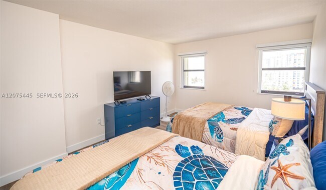 Building Photo - 1201 S Ocean Dr