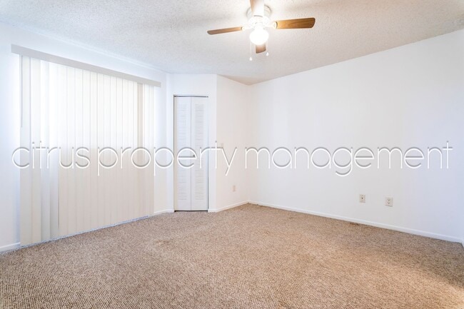 Building Photo - 2569 Grassy Point Dr
