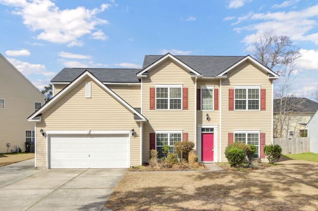 Primary Photo - Spacious 5-Bedroom Rental with Dual Master...