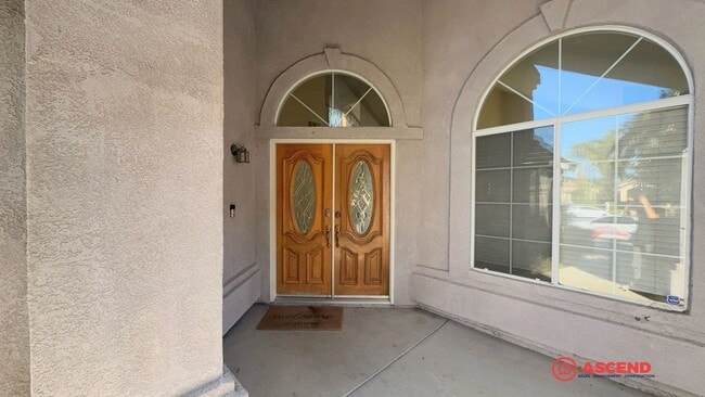 Building Photo - Amazing 5 Bedroom Home In Southwest!