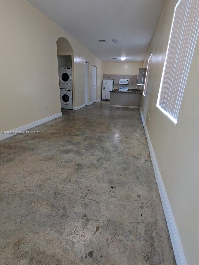 Building Photo - 10214 SW 175th St