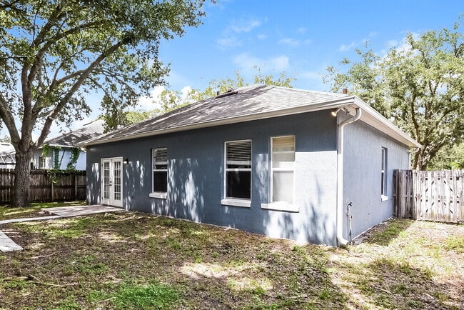 Building Photo - 12720 Woodbury Glen Dr