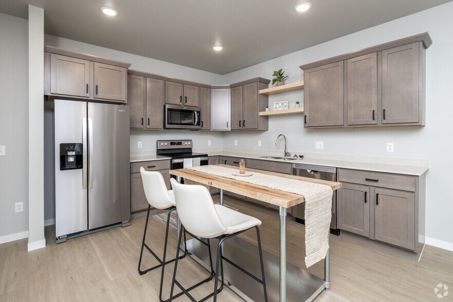 1BR, 1BA - 807SF - Kitchen - Live at The Teddy