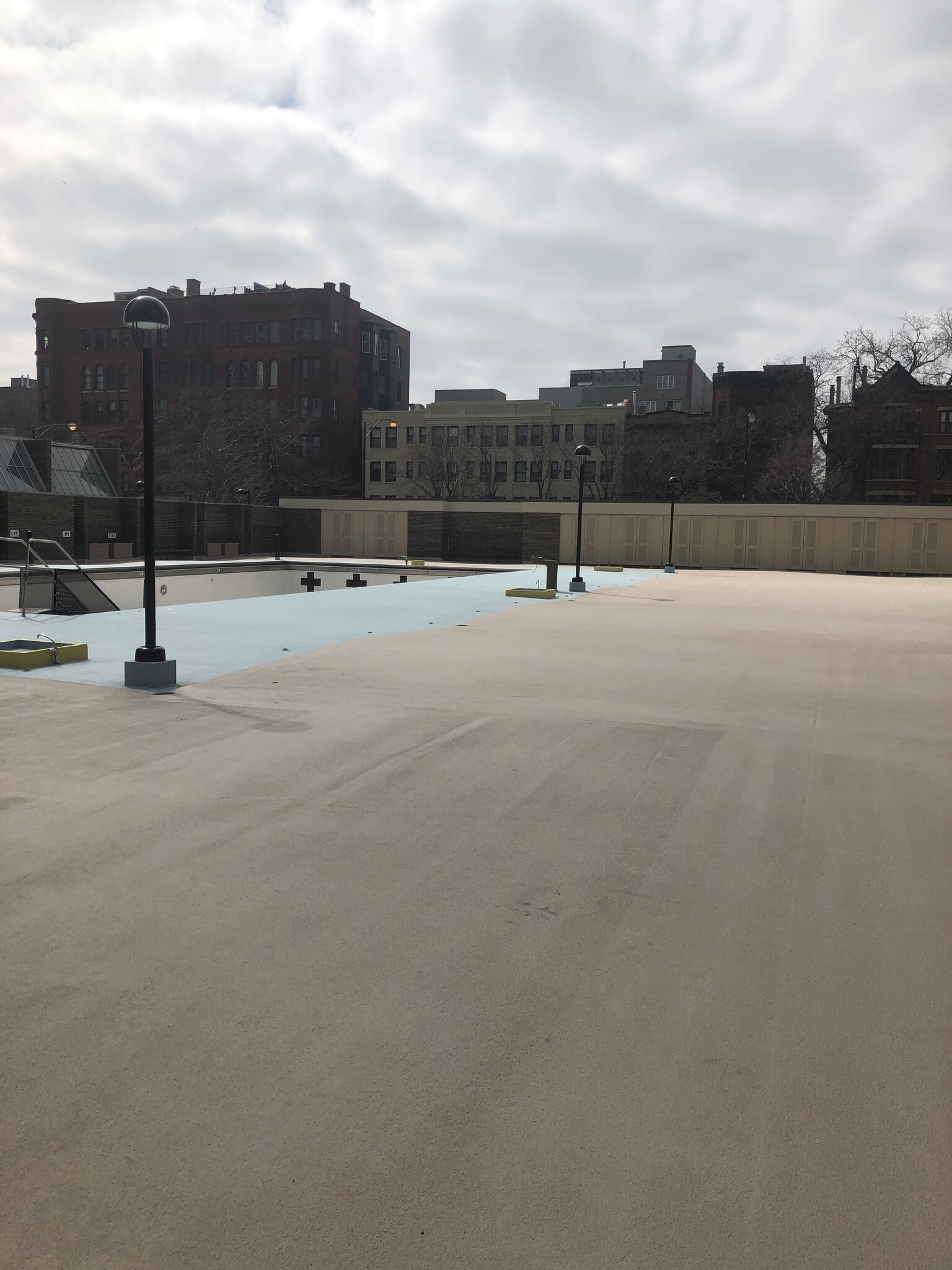 Building Photo - 1560 N Sandburg Ter