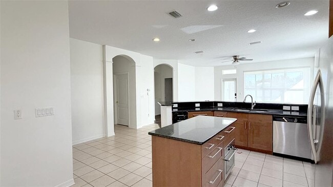 Building Photo - 12649 Cragside Ln