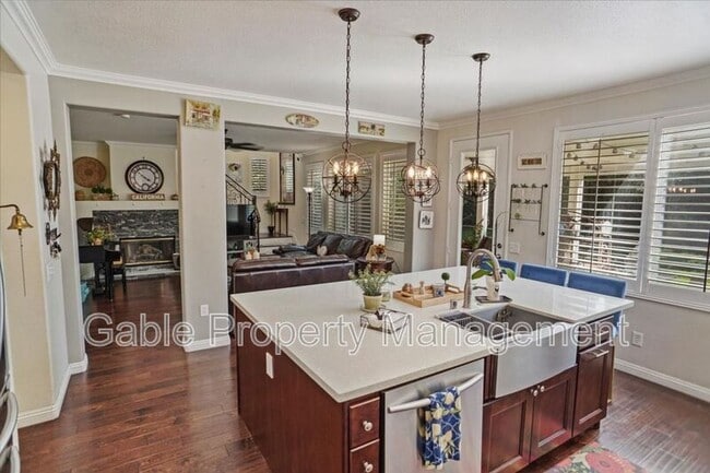 Building Photo - 22922 Boxwood Ln