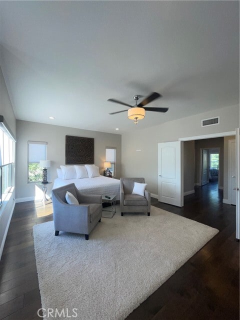 Building Photo - 7420 Cliffside Ct