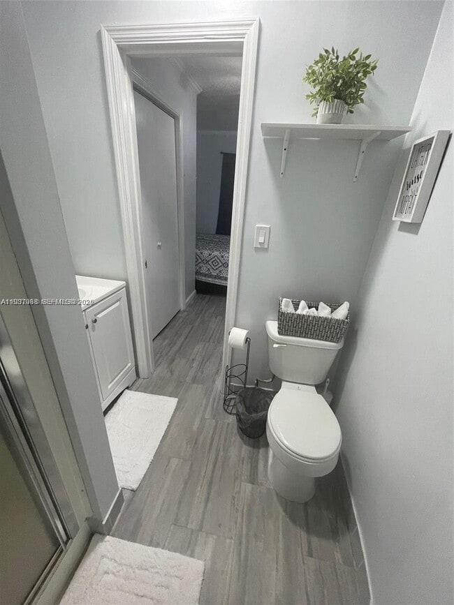 Building Photo - 7521 Harbour Blvd