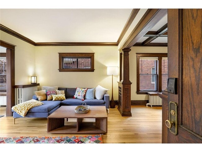 Building Photo - 971 Goodrich Ave
