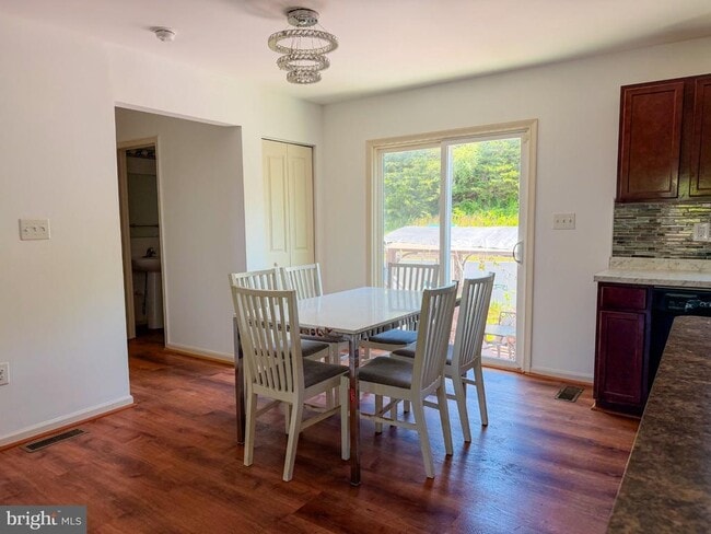 Building Photo - 18133 Scenic Creek Ln
