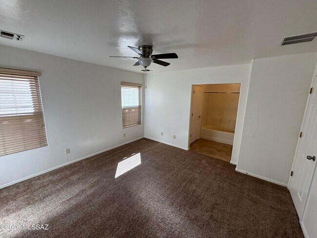 Building Photo - 770 W Firehawk Dr