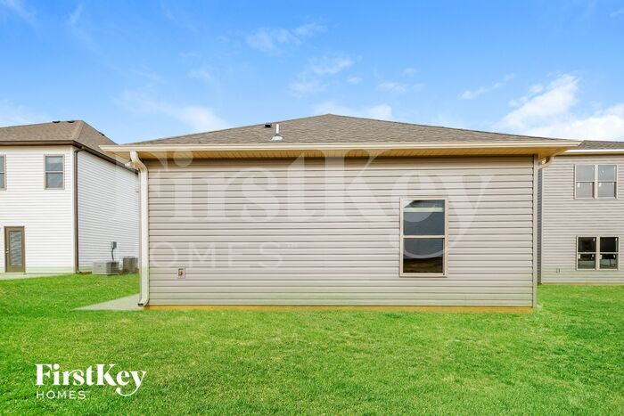 Building Photo - 21 Co Rd 1701