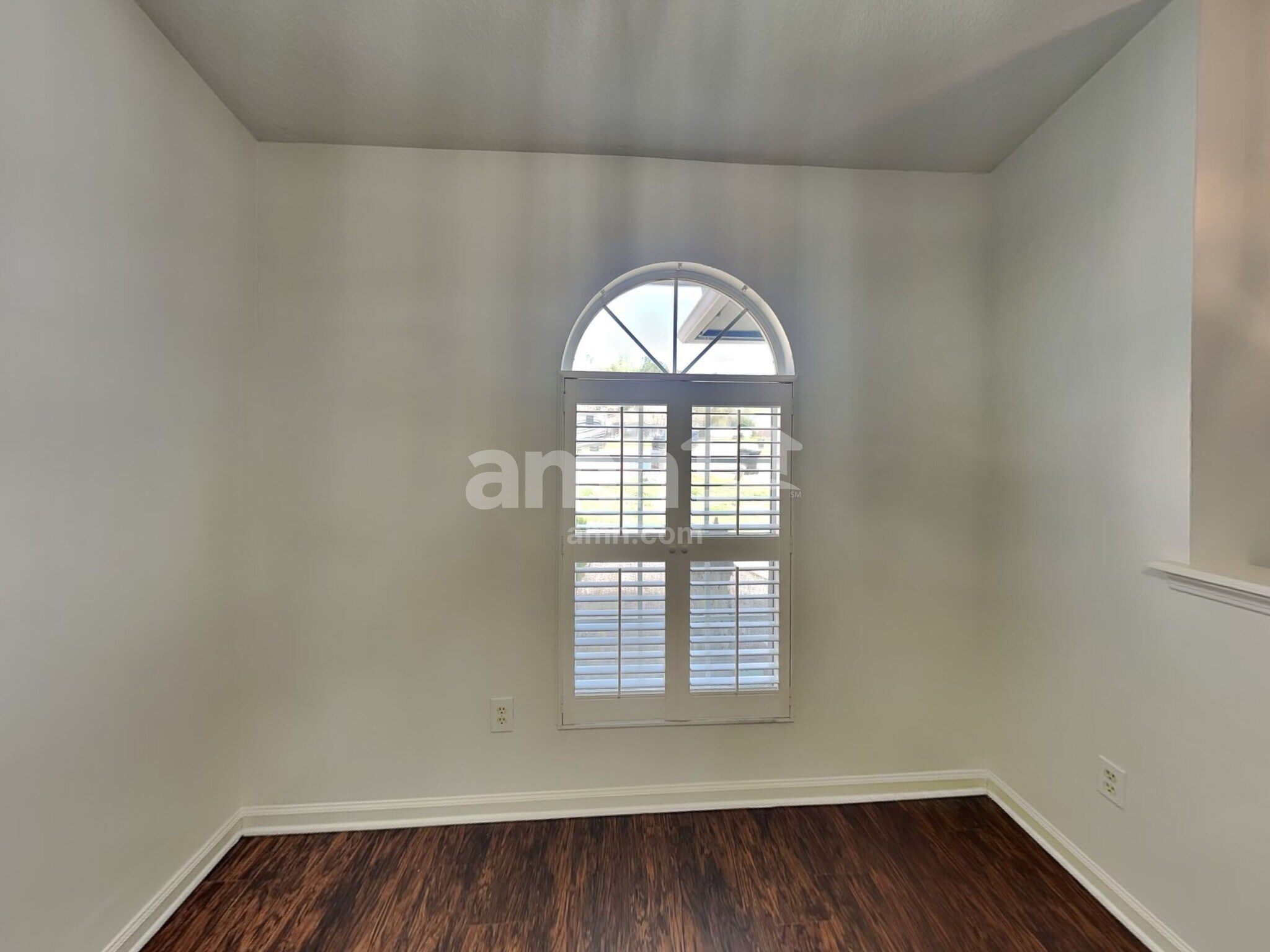 Building Photo - 2700 Darwin Ct