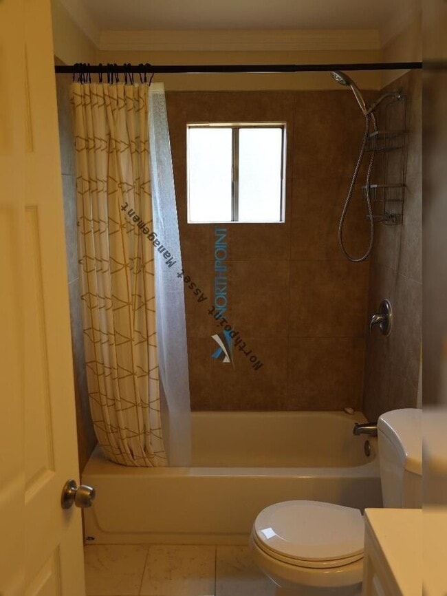 Building Photo - Stunning 2 beds 1 bath in Sacramento