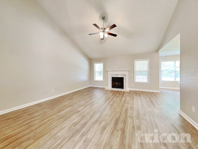 Building Photo - 46 Albemarle Dr