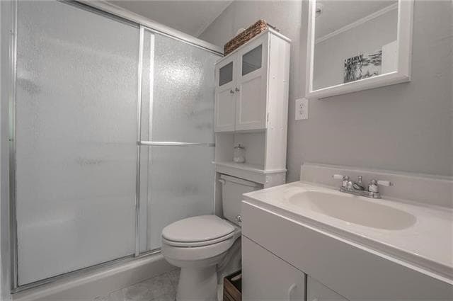 Building Photo - 206 Renfro St
