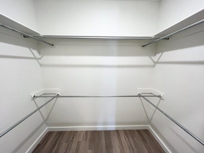 Building Photo - 5527 Itasca St