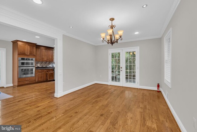 Building Photo - 7205 Van Ness Ct