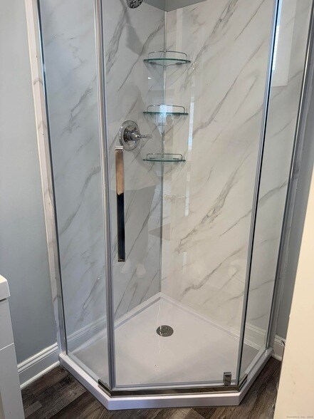 Building Photo - 211 Montowese St