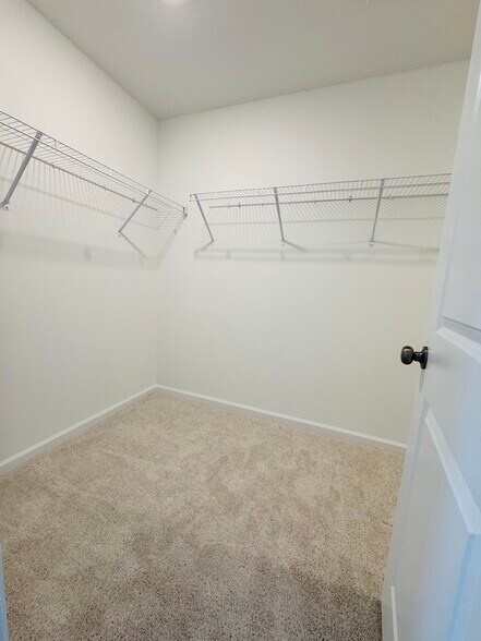 Building Photo - 66 Florida St