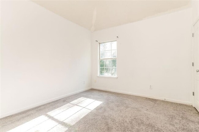 Building Photo - 1205 Polk Crossing