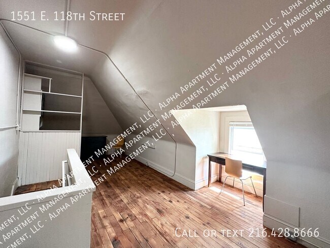 Building Photo - 1551 E 118th St