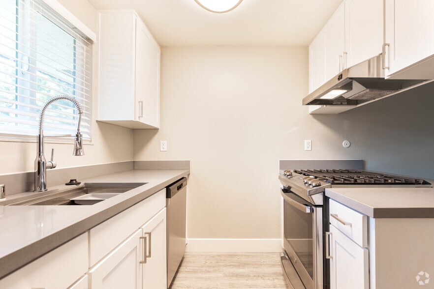 The Edge on the Boulevard Apartments 34500 Fremont Blvd Fremont CA 94555 Apartment Finder