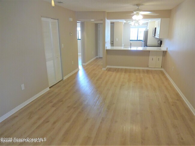 Building Photo - 1720 Murrell Rd