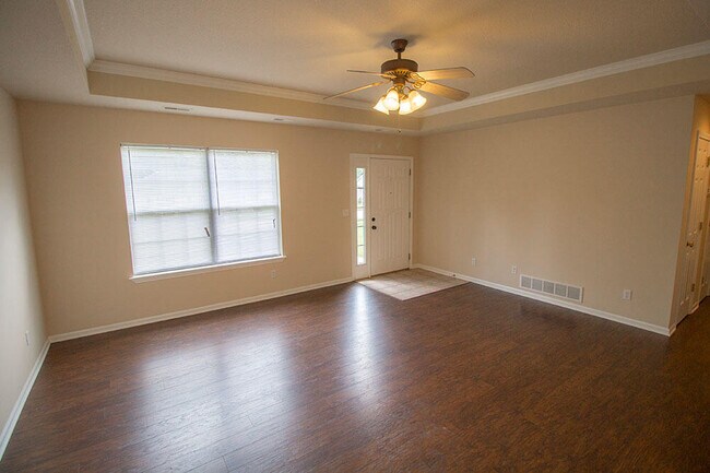 Building Photo - 1871 Harmony St