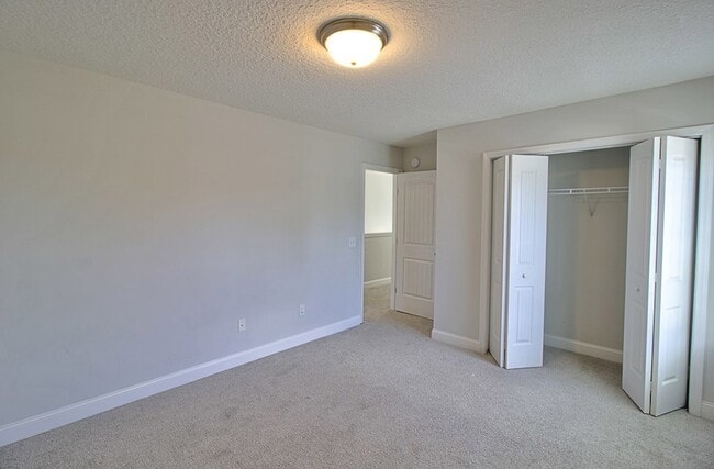 Building Photo - 442 Grayson Ave