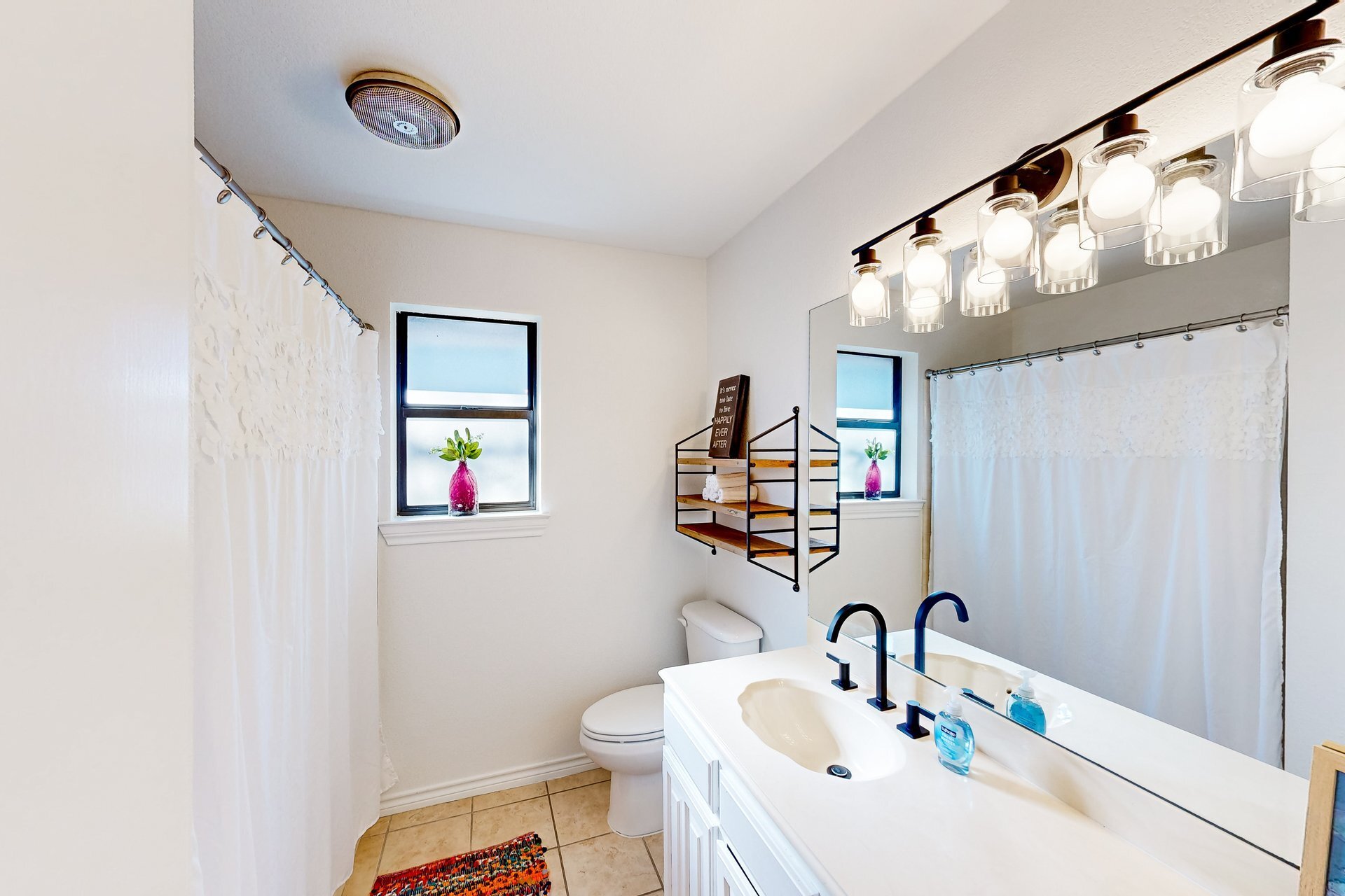 Building Photo - 941 Lakeridge Dr