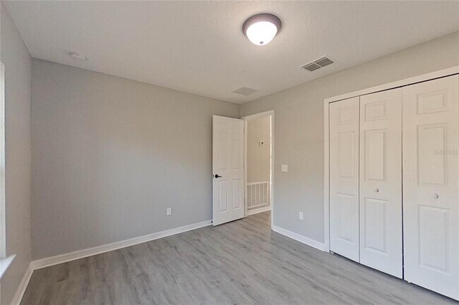 Building Photo - 8806 SW 135th Street Rd