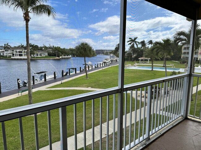 Building Photo - 330 N Federal Hwy