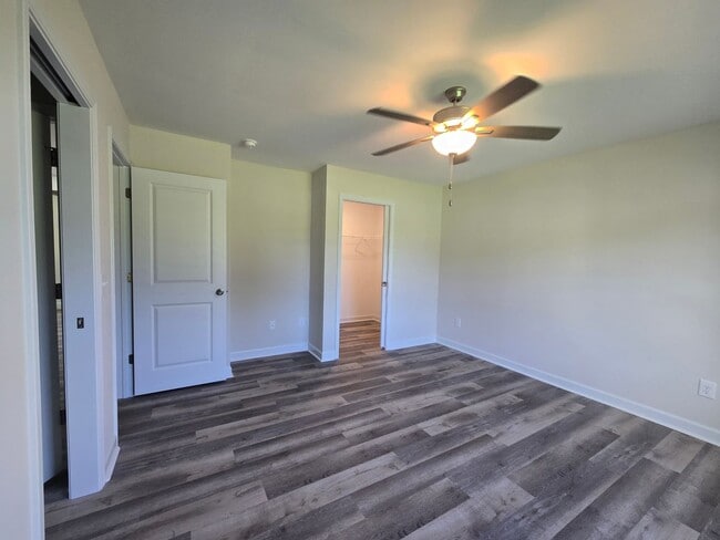 Building Photo - Brand new unfurnished 2 bedroom, 1 bath du...