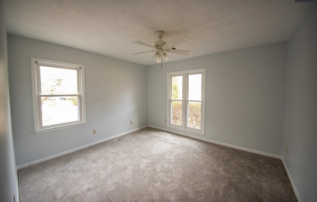 Building Photo - 3322 Shirehill Ln