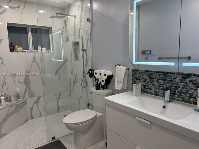 Building Photo - 16314 SW 97th St