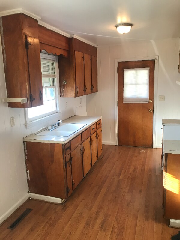 Building Photo - 204 N Forbes St