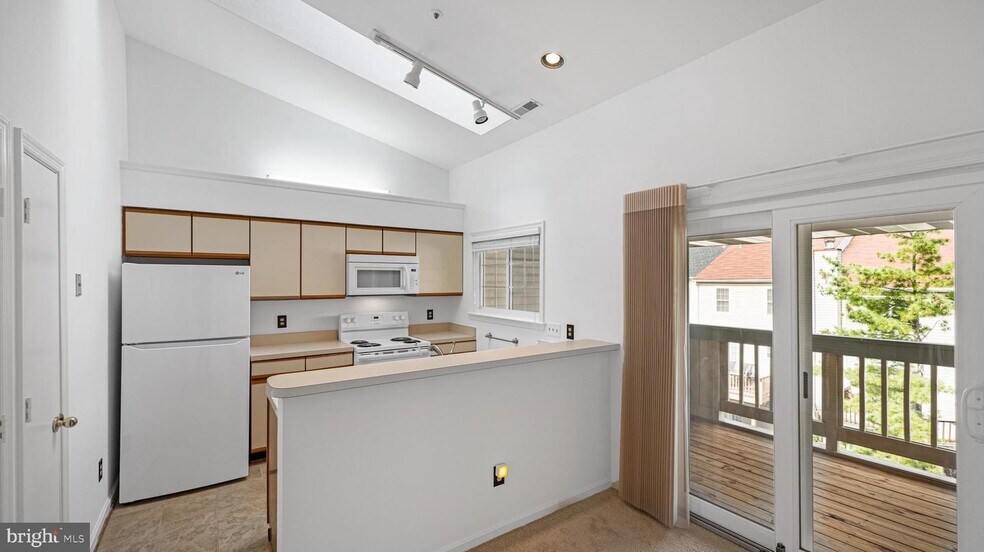 Building Photo - 14226 Jib St