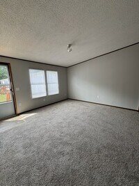 Building Photo - 2904 Lumina Pl