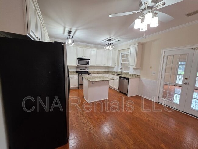 Building Photo - 1713 Paramore Pl NE