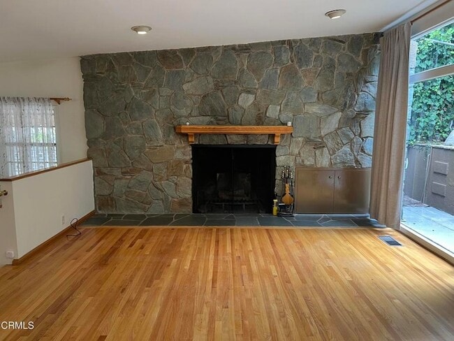 Building Photo - 5414 Palm Dr