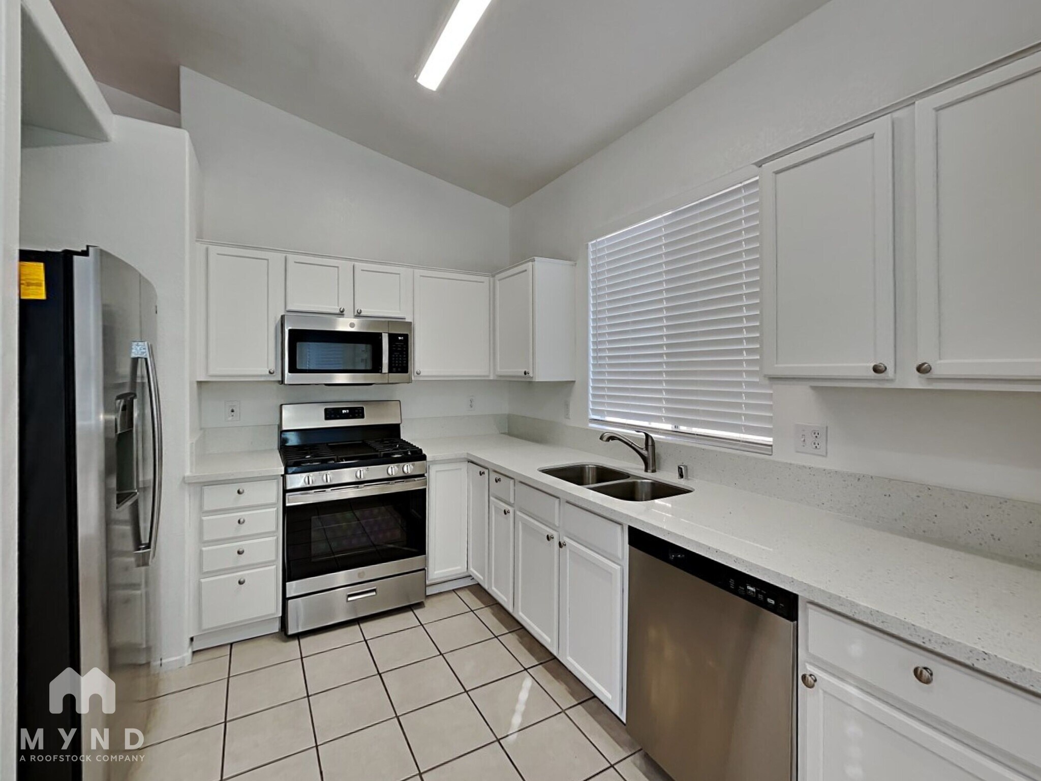 Building Photo - 9540 Ensworth St