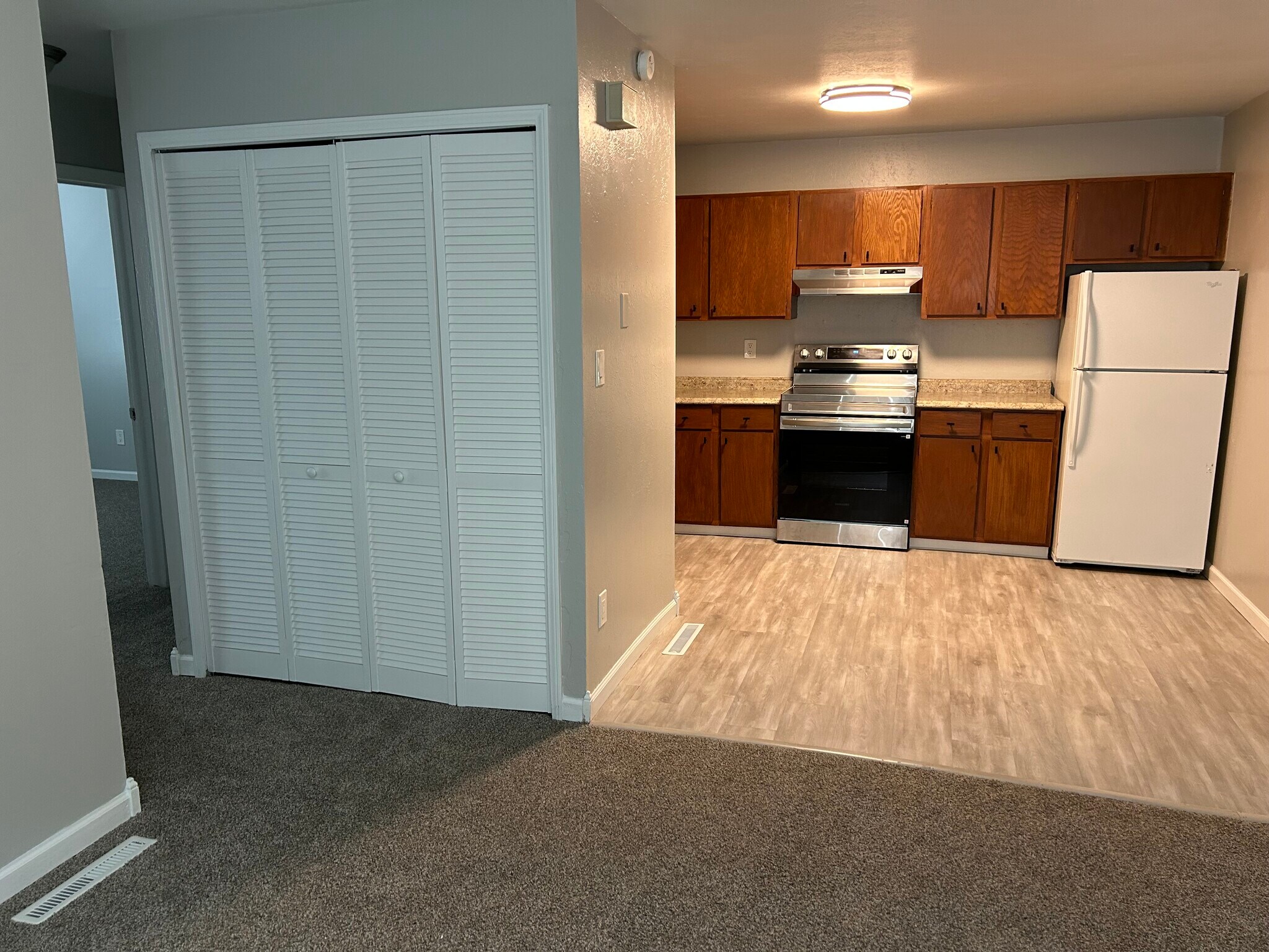 Building Photo - 4339 Ericson Dr
